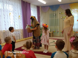 БАБА ЯГА И ВЕСНА БАБА ЯГА И ВЕСНА.