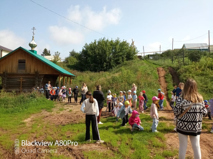 ПОХОД НА РОДНИК ПОХОД НА РОДНИК.