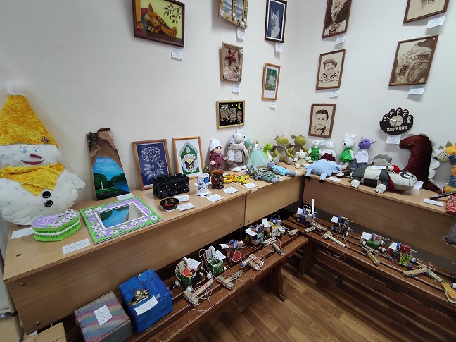 ВЫСТАВКА "ВЯТСКИЕ МАСТЕРА" ВЫСТАВКА "ВЯТСКИЕ МАСТЕРА".