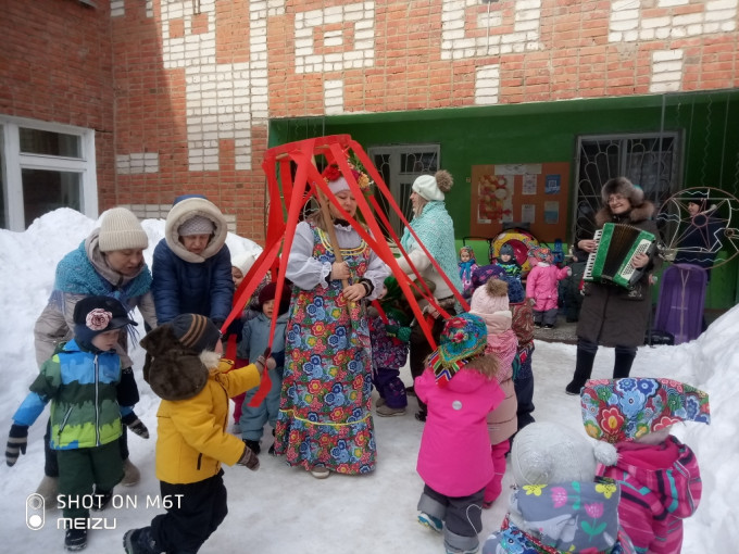 МАСЛЕНИЦА В РУЧЕЙКЕ МАСЛЕНИЦА В РУЧЕЙКЕ.