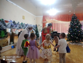 Новый год в группе №4 Новый год в группе №4.